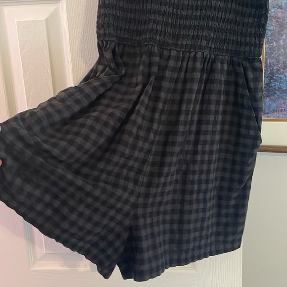 H&M smocked grey black gingham romper size small - Picture 7 of 8